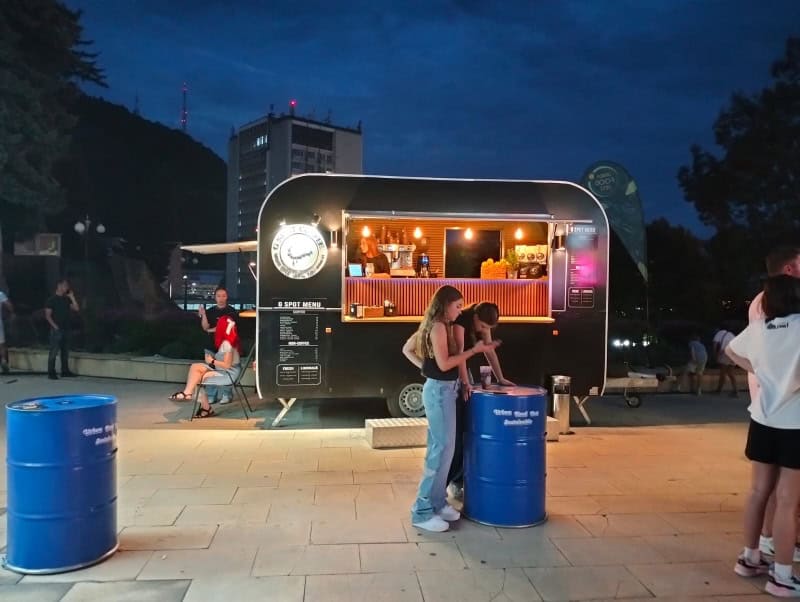 WhatsApp Image 2024 08 16 at 21.21.02 1 - FOTO. Urban Food Fest Piatra Neamț - ziua a doua