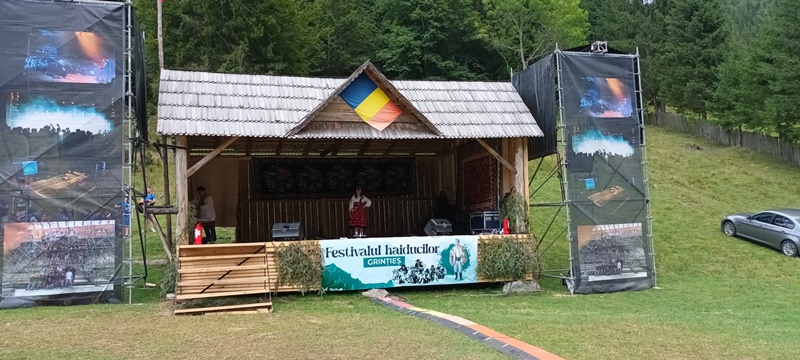 VIDEO. FOTO. Festivalul Haiducilor de la Grințieș 6 WhatsApp Image 2024 08 18 at 17.03.35