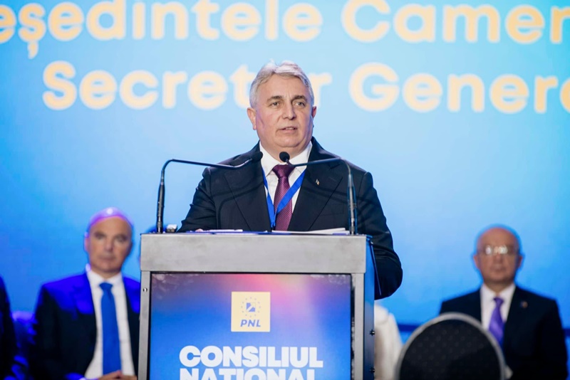 Nicolae Ciucă, desemnat candidatul PNL la prezidențiale: Voi fi în slujba țării, în slujba românilor 3 WhatsApp Image 2024 09 16 at 10.13.30 5