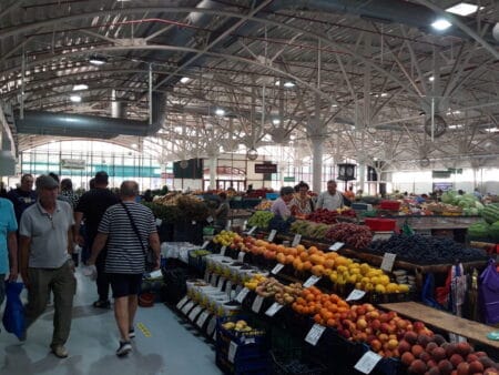 CMI Urban organizează licitație pentru închiriere teren, spații comerciale și tonete libere