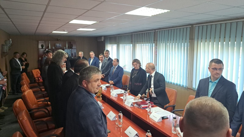 A fost învestit noul Consiliu Local Bicaz. Primarul ales Iulian Traian Matasă a depus jurământul 6 WhatsApp Image 2024 10 28 at 16.30.21 2