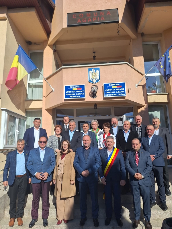 Ceremonie de învestire a primarului și noului consiliu local din Agapia