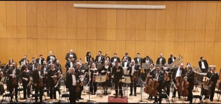 Concert de Craciun la Mon Amour Soprana Cristina Popa si Filarmonica din Bacau