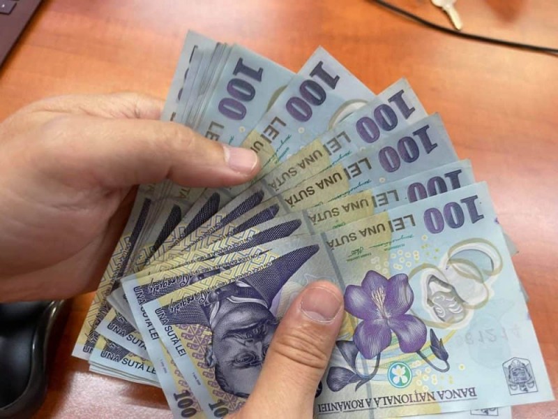 Primăriile se pot împrumuta direct de la stat, în limita a 1,5 miliarde de lei
