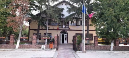 Primăria Valea Ursului solicită implicarea publicului în etapa elaborării propunerilor pentru actualizarea PUG-ului și al Regulamentului Local de Urbanism Primăria Valea Ursului solicită implicarea publicului în etapa elaborării propunerilor pentru actualizarea PUG-ului și al Regulamentului Local de Urbanism