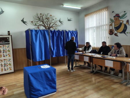 prezidentiale tur 2 sectie vot cracaoani