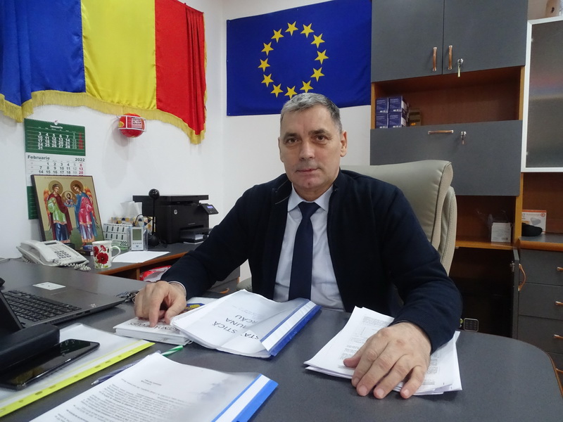 tarcau 1 primar manole danut firtala resize