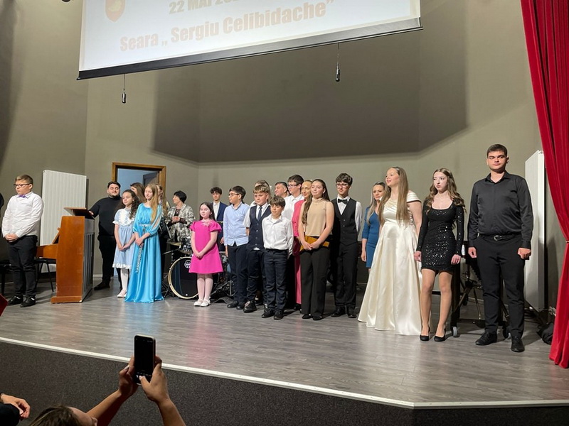 zile roman festival de teatru