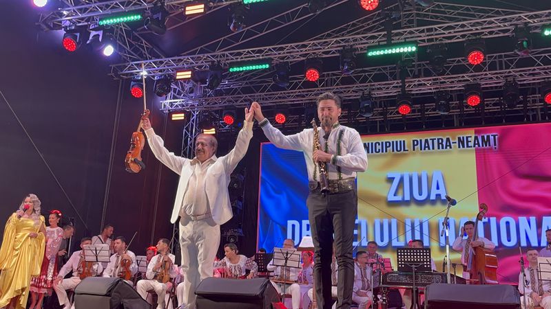 Ziua Drapelului Național sărbătorită la Piatra Fest
