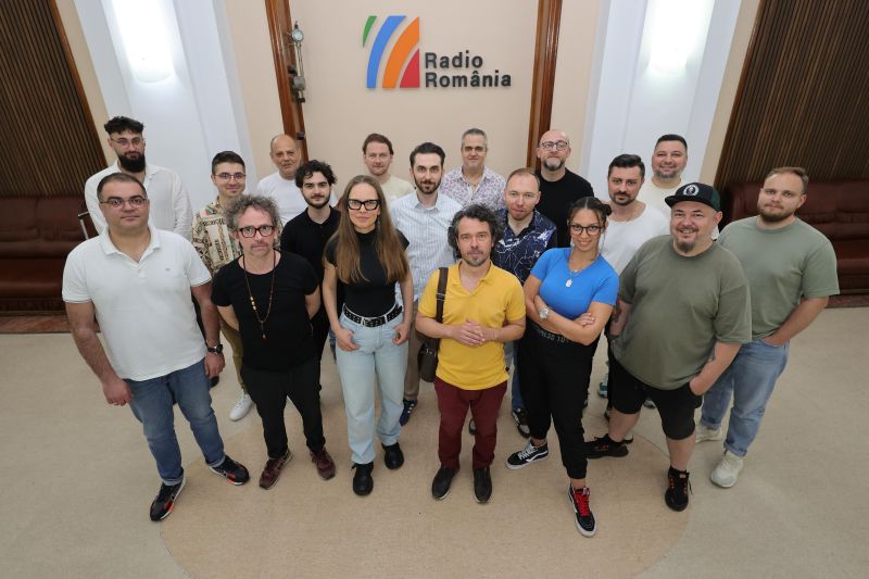 3. BIG BAND RADIO