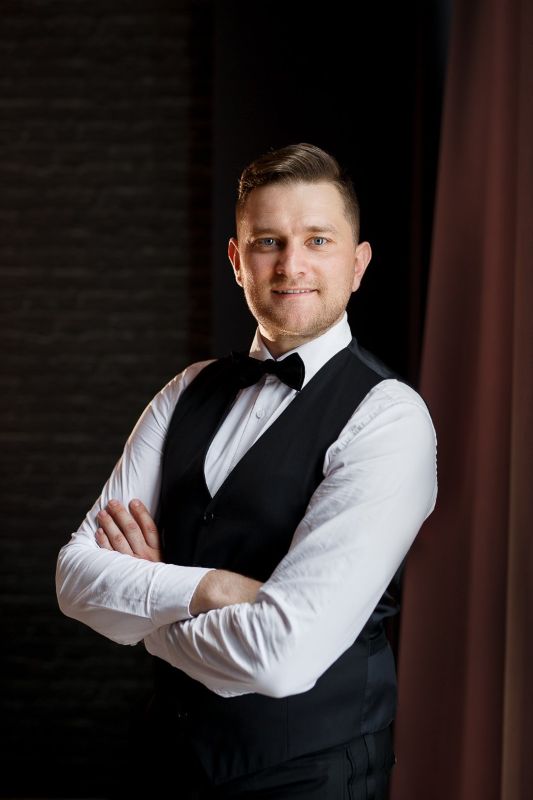 6. VIKTAR NAVITKI