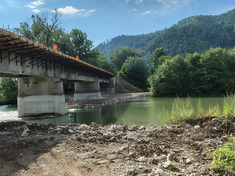 Podul de la Pângărați