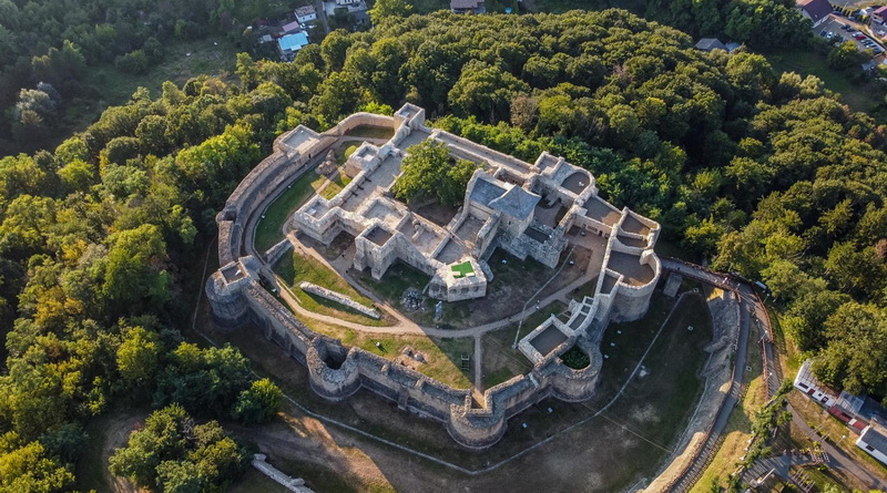 cetatea suceava 01