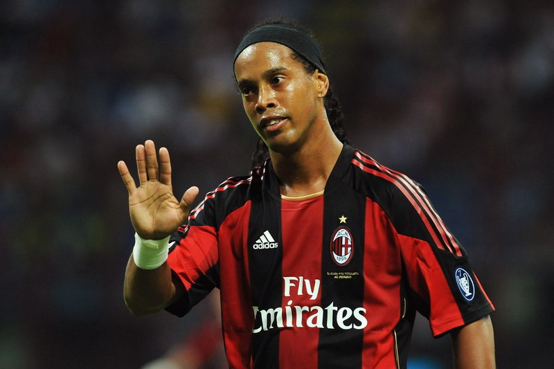 ronaldinho milan