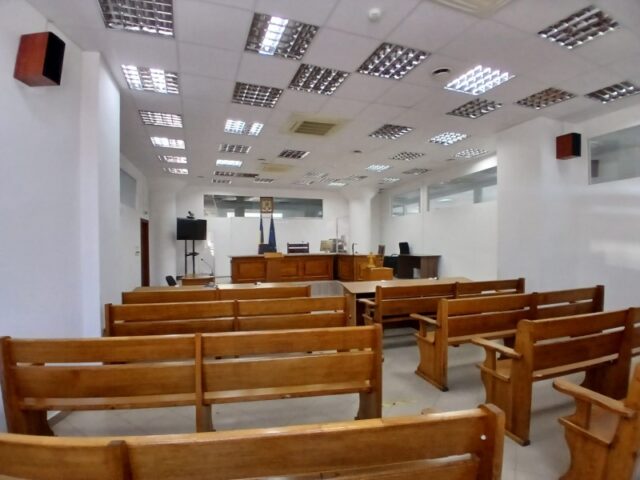 Liniștea din spatele ușilor unde se împarte dreptatea. Protestul de la Judecătoria Piatra Neamț 1 WhatsApp Image 2025 08 28 at 15.54.22 2