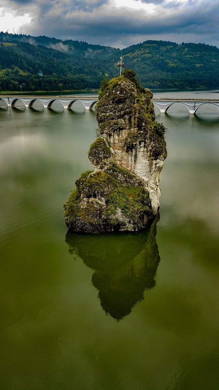 piatra teiului