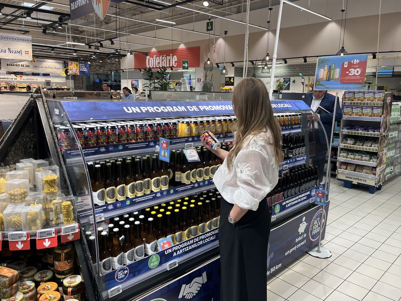 Video-foto. Carrefour Piatra-Neamț lansează un spațiu dedicat producătorilor locali 16 Carrefour Piatra Neamt 11