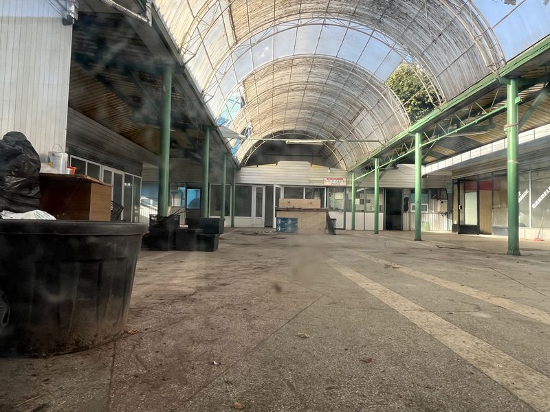 Video-foto. Schimbarea la față a Pieței Mărăței – primii pași! 6 Complexul Agro Alimentar Maratei