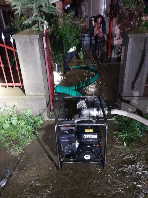 Sute de gospodării din Neamț au rămas fără energie electrică din cauza vântului 1 WhatsApp Image 2025 09 01 at 09.08.28