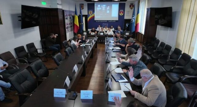 WhatsApp Image 2025 09 19 at 12.12.42 - Ședința CL Piatra-Neamț – Când online-ul bate ...fizicul!