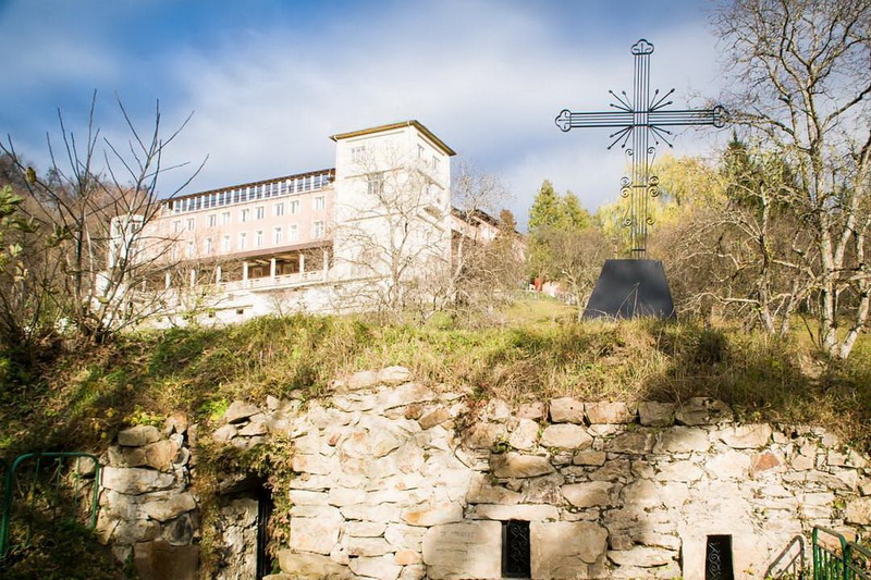 peșteri,Sihla,Teodora,sihaștri