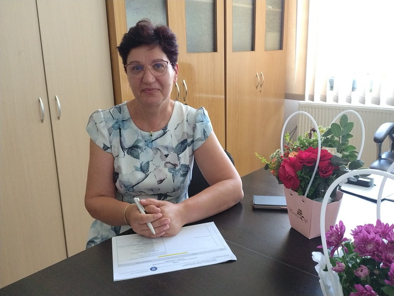 Școala Pildești Cordun – locul unde dedicarea și perseverența dau roade! 1 cordun pildesti directoarea manuela catalina ghiuta resize
