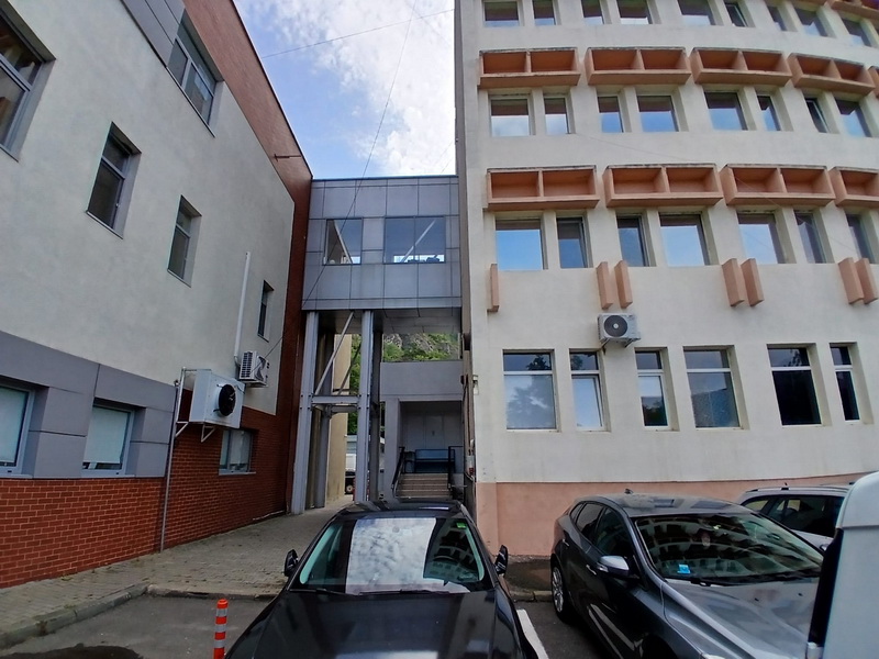 Cristina Atănăsoaie- Iacob, manager spitalului din Piatra Neamț: ”Termenul de acreditare a fost prelungit, avem multe lucrări de reabilitare” 9 sju neamt 6 resize
