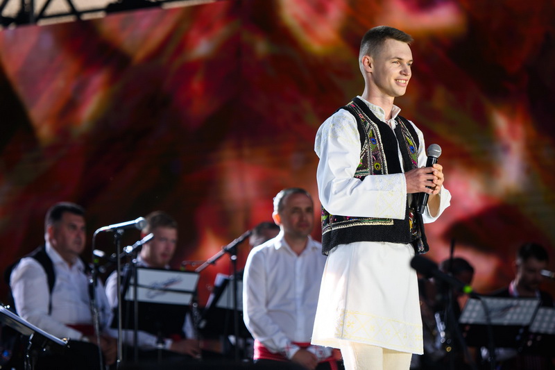 Ștefan Târdea, câștigătorul marelui premiu de la Mamaia: talentul nu valorează nimic fără muncă, seriozitate și suflet 1 stefan tardea 1 resize