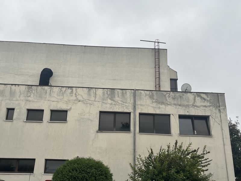 Video-foto. Piatra-Neamț. Sala Polivalentă va fi modernizată cu bani elvețieni 1 Sala Polivalenta 1