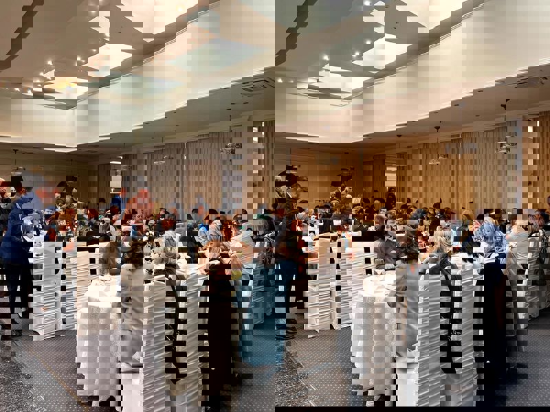 Adrian Cioroianu – oaspete la sărbătorirea a 10 ani de la înființarea APIN Neamț 5 WhatsApp Image 2025 10 10 at 11.02.33