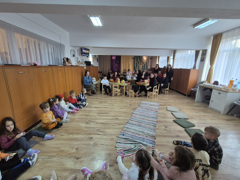 Foto. Toamna prin ochii copiilor de la Grădinița cu Program Prelungit Nr. 1 din Târgu-Neamț 5 WhatsApp Image 2025 10 24 at 09.32.19 2