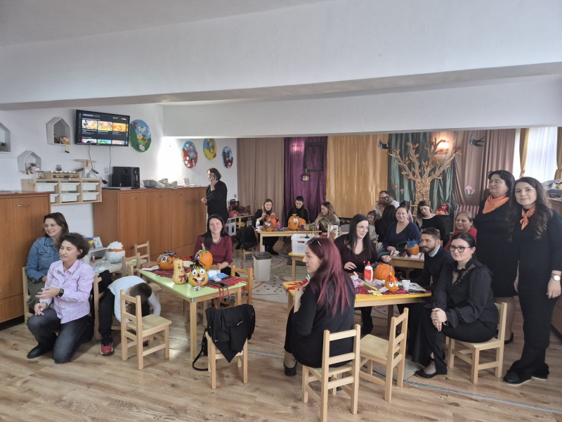 Foto. Toamna prin ochii copiilor de la Grădinița cu Program Prelungit Nr. 1 din Târgu-Neamț 4 WhatsApp Image 2025 10 24 at 09.32.20