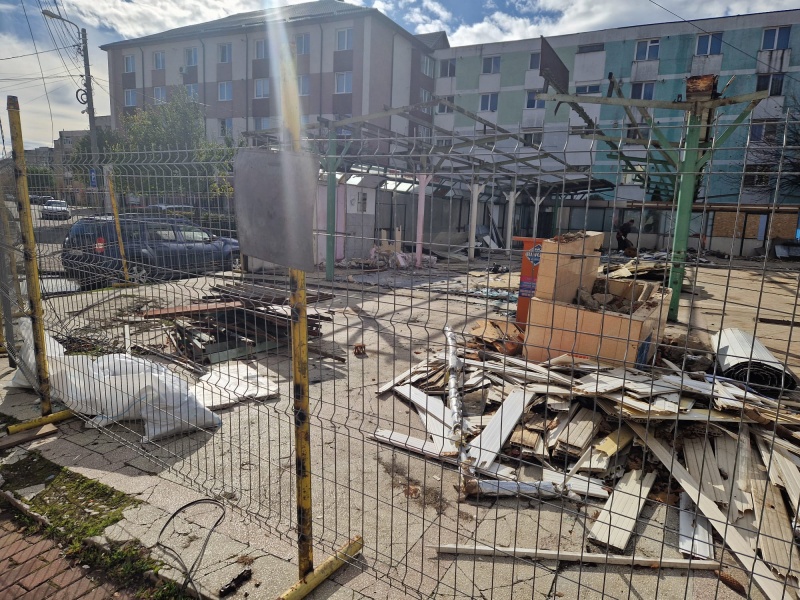 Piața Mărăței – demolată în timp record 3 WhatsApp Image 2025 10 27 at 11.08.07 1