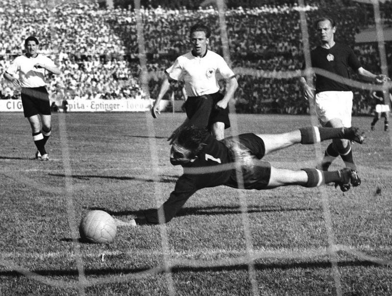 Campionatul Mondial din 1954: Miracolul de la Berna 2 cm 1954 germania ungaria