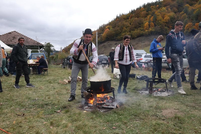 festival oieri grinties 2025 4 resize - Festivalul Oierilor de la Grințieș – ediția a XIII-a