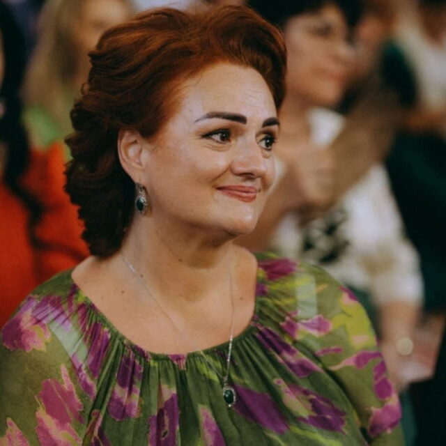religie anca ipate 6 - Anca  Ipate: ”Un profesor de religie trebuie să fie o carte deschisă, un om care trăiește ceea ce predă„