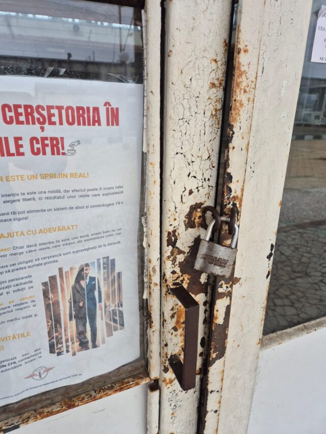 Foto-reportaj. Nu mai vine trenul la Târgu-Neamț 2 gara targ 5