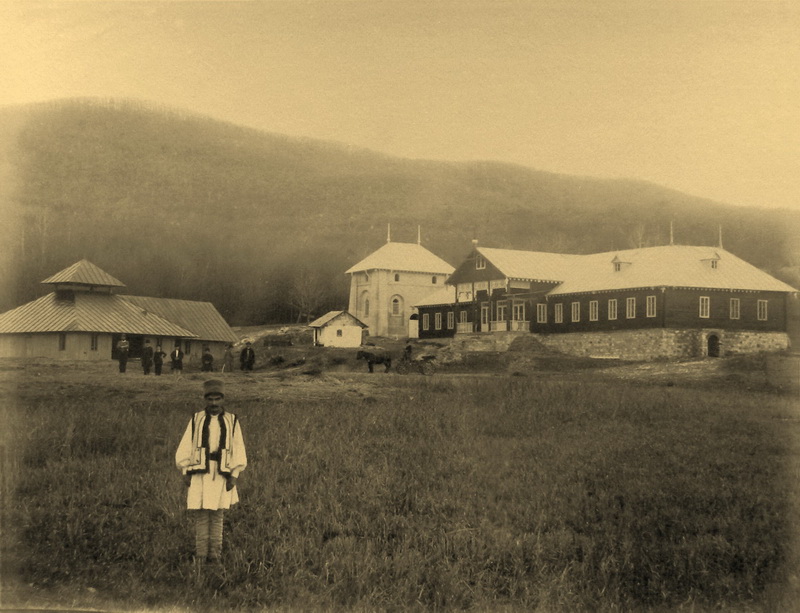 Băile Oglinzi - o istorie a staţiunii balneare din Neamţ 1 oglinzi sepia