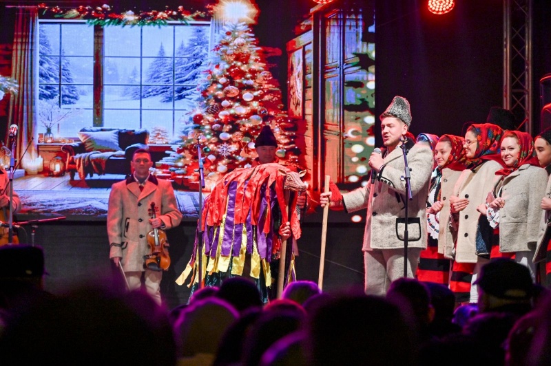 FOTO. Colind, tradiție și emoție: seară de sărbătoare la Curtea Domnească 7 11