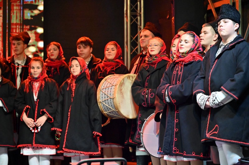 FOTO. Colind, tradiție și emoție: seară de sărbătoare la Curtea Domnească 9 6