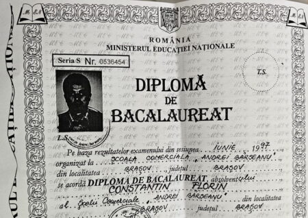 FOTO 1 diploma falsa fata