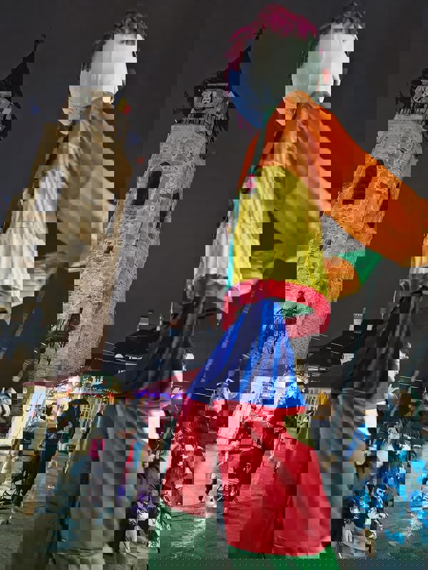 Video-foto. Moș Nicolae a venit la copiii din Piatra- Neamț 6 WhatsApp Image 2025 12 06 at 10.07.36