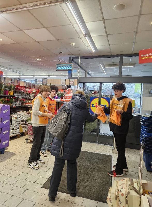 Banca pentru Alimente – o mână întinsă celor la nevoie! 4 WhatsApp Image 2025 12 09 at 09.41.07