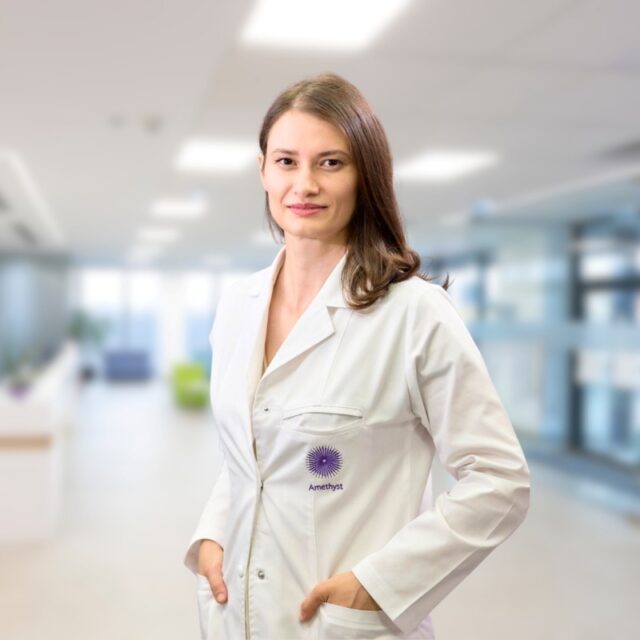 Lia Lavinia Farcaș, Director Medical la cel mai nou centru oncologic din Piatra Neamț, Amethyst 1 Lia Lavinia Farcaș, clinica Amethyst Piatra Neamț