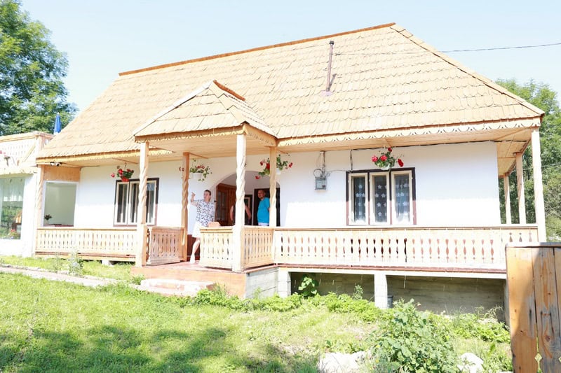 „Căsuţa bunicilor din rai” – un tribut nefericit?! 2 „Căsuţa bunicilor din rai” – un tribut nefericit?!