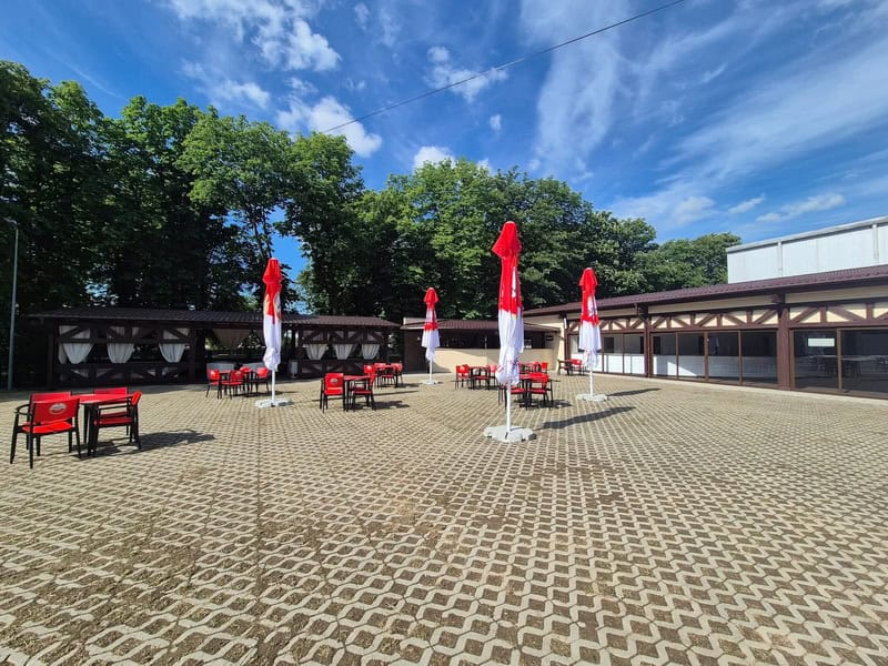 tg strand restaurant resize