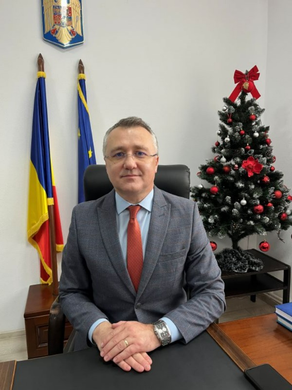 Directori de școli numiți din nou fără concurs în Neamț. 114 mandate prelungite din ianuarie 1 Ciocoiu