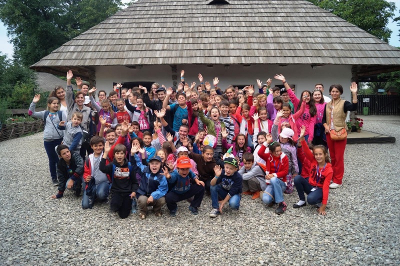 Fundația „Împreună pentru Solidaritate Socială” – cinci ani de filantropie aplicată, incluziune educațională și intervenții umanitare cu impact pentru comunitate 6 WhatsApp Image 2026 01 02 at 20.45.43