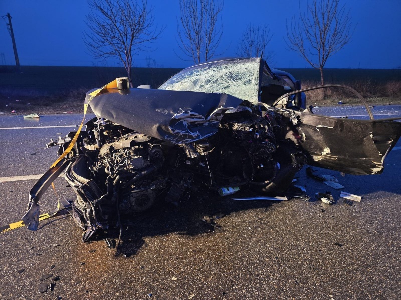 Imagini teribile la un accident pe E85, în comuna Săbăoani 3 WhatsApp Image 2026 01 06 at 17.10.14