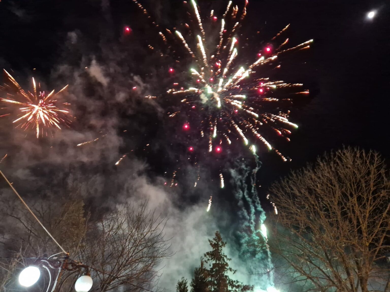 Anul nou la Piatra Neamț- focul de artificii în direct artificii 2026